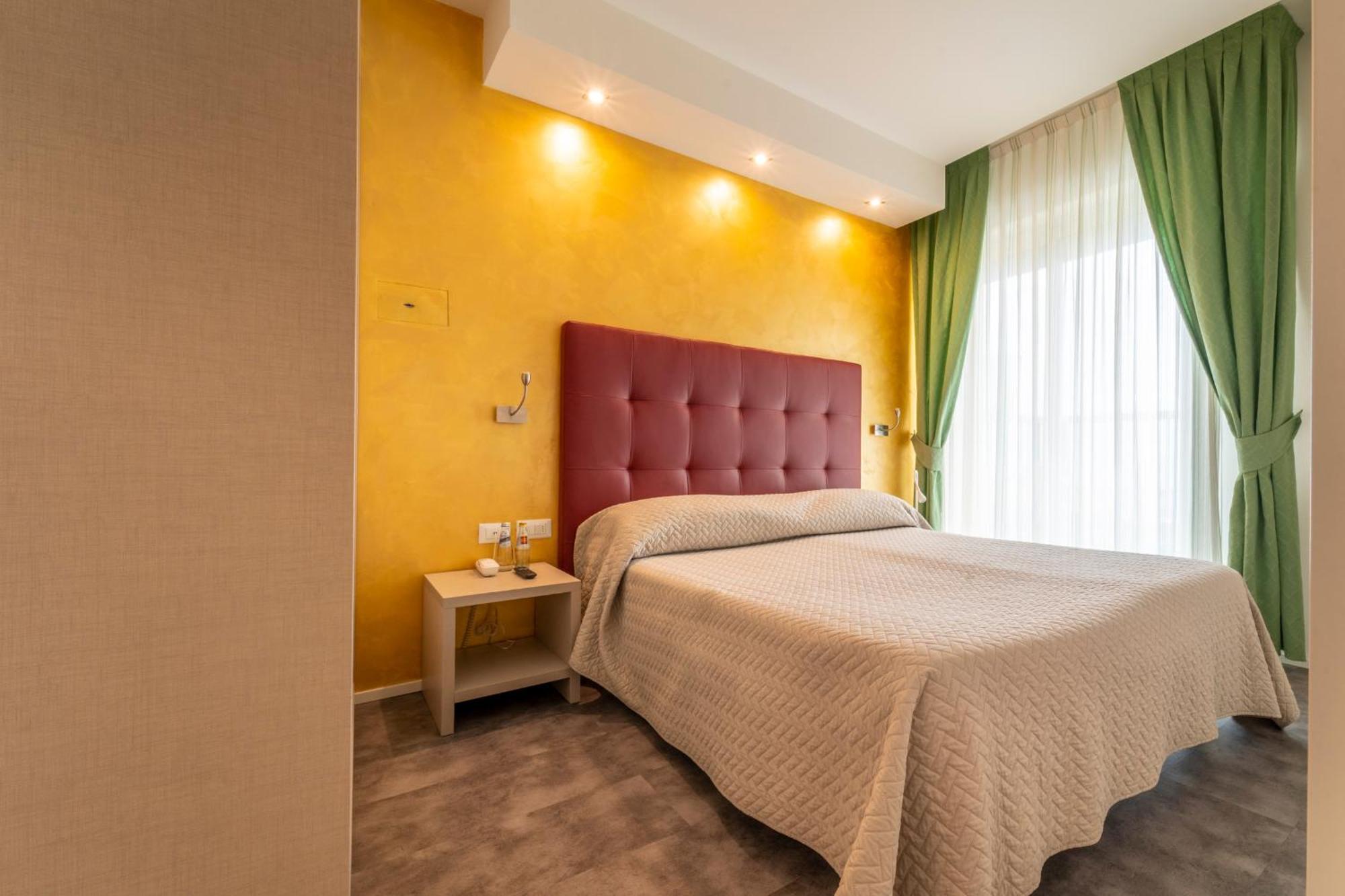 Hotel Capri 3 Stelle Superior Lido di Jesolo Eksteriør billede